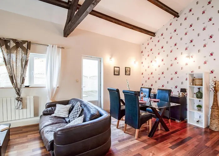 Piscine, Jacuzzi 2p Monflanquin Feriehus